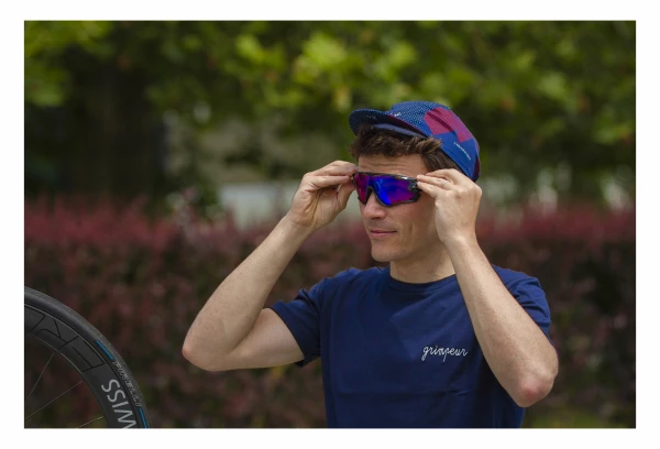 T-Shirt LeBram Grimpeur Bleu Marine Coupe Ajustée – Image 8