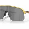Lunettes Oakley Sutro Lite X Patrick Mahomes II Gold Prizm Black / Ref : OO9463-4739 Blanc / Translucide